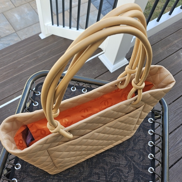 Chanel Cambon Line Large Tote Nude with Yellow C's - Picture 5 of 14